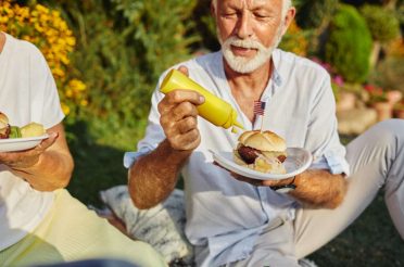 Unhealthful diet linked with vision loss later in life