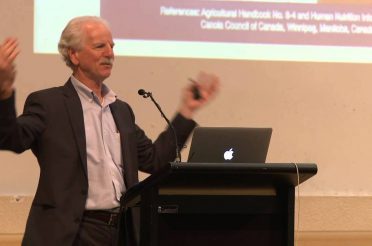 Dr. Stephen Phinney – 'Achieving and Maintaining Nutritional Ketosis'