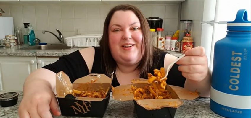 EATING NEW YORK FRIES AND COMPLAINING ABOUT WEIGHT LOSS Foodie Beauty and Community Posts