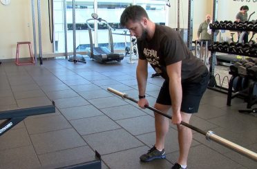 Mayo Clinic Minute: Which is better for losing weight – diet or exercise?