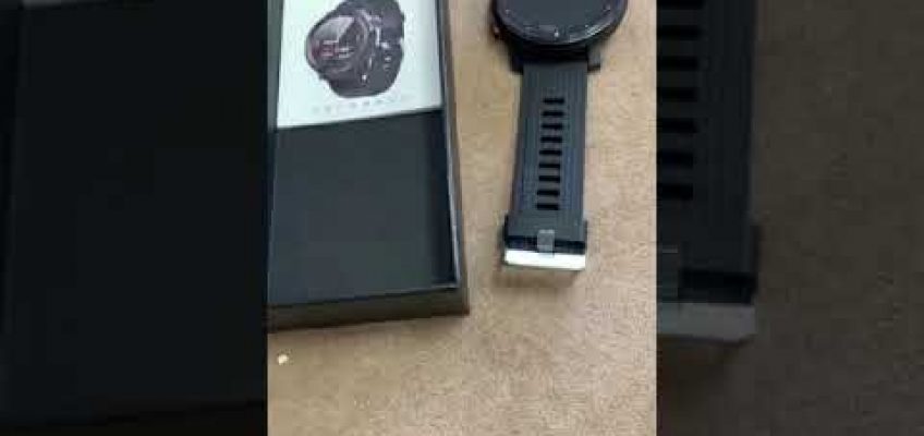 Smart Watch Health and Fitness Smartwatch with Heart Rate Blood