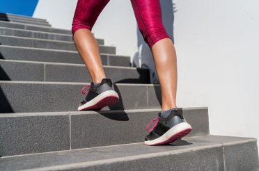 8 Tips to Burn More Calories by Walking