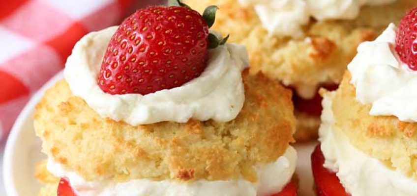 Keto Strawberry Shortcake Recipe | Healthy Recipes Blog