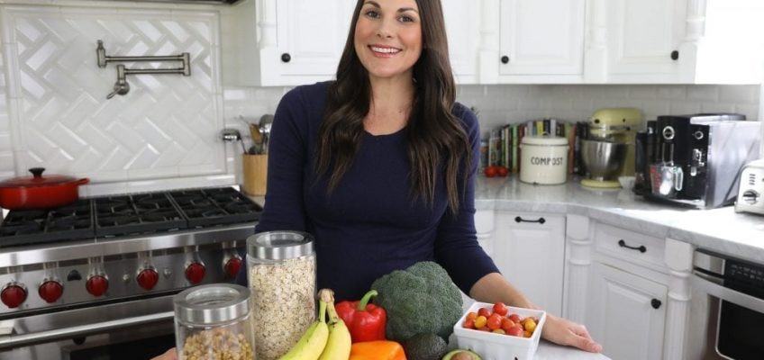 How to Relieve Bloating Caused by Food