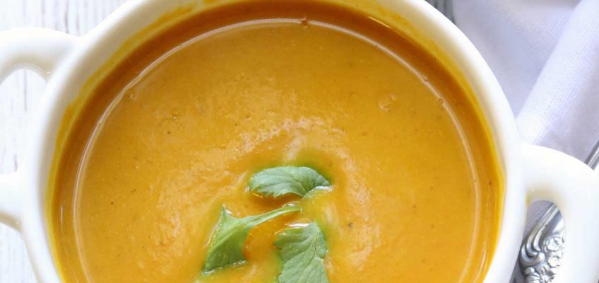Pumpkin Curry Soup with Coconut Milk