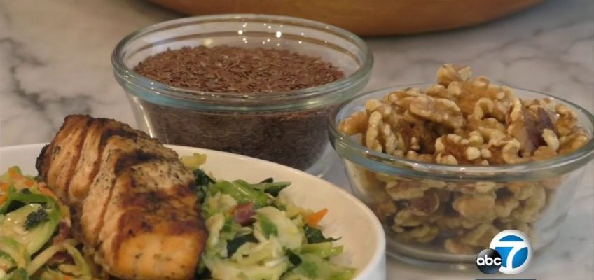 Dr. Mark Hyman offers no-nonsense guide to healthy eating