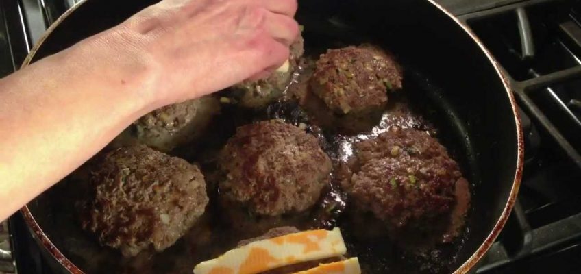 Moist & Tasty Hamburgers! {Clean Eating} NotDeprived_Becca's Kitchen