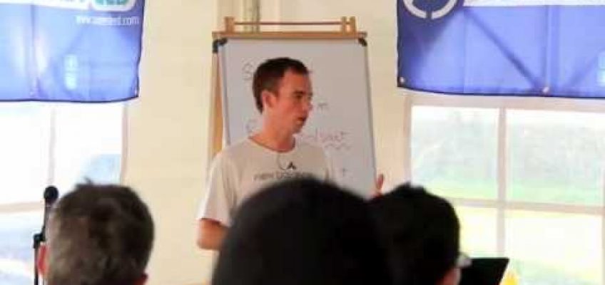 Reid Coolsaet Speaks at RunnersFeed.com Health and Fitness Expo