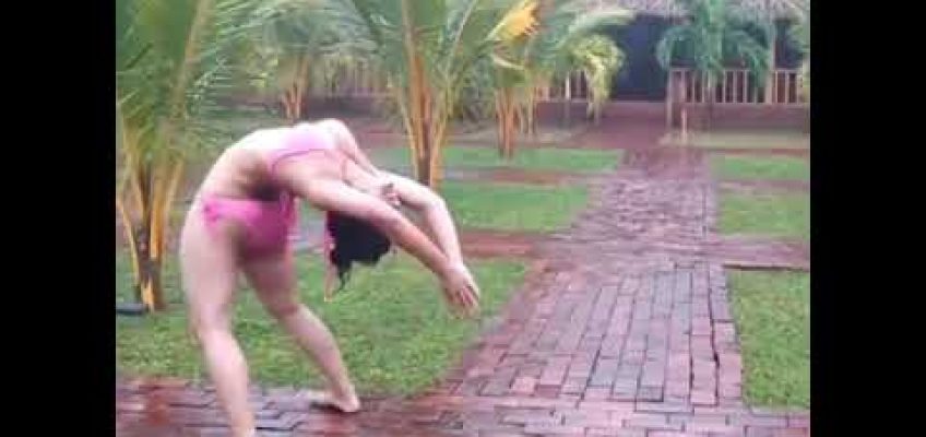 Very Hot Yoga For Your Health and Fitness | Nude | Naked Yoga |Out Side Nude Naked Yoga