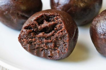 Chocolate Peanut Butter Fat Bombs