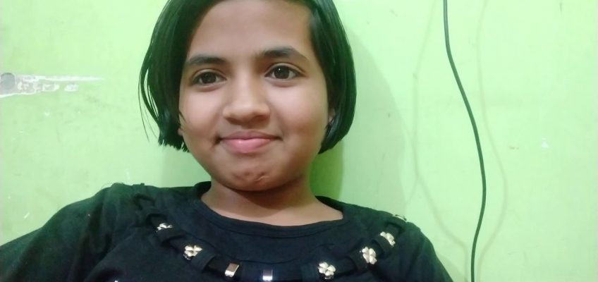 जब मैं यूट्यूब के लिए वीडियो बनाती हूं तो देखिए मेरी भतीजी कैसे मुंह बनाती है 😇🤣🤓😖😍🤩😄😄😄😄😄