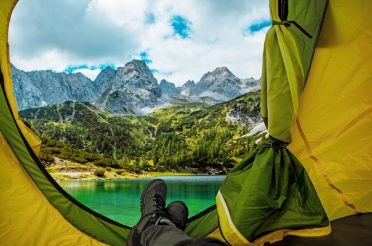 Camping Trip Safety Tips | The Leaf Nutrisystem Blog